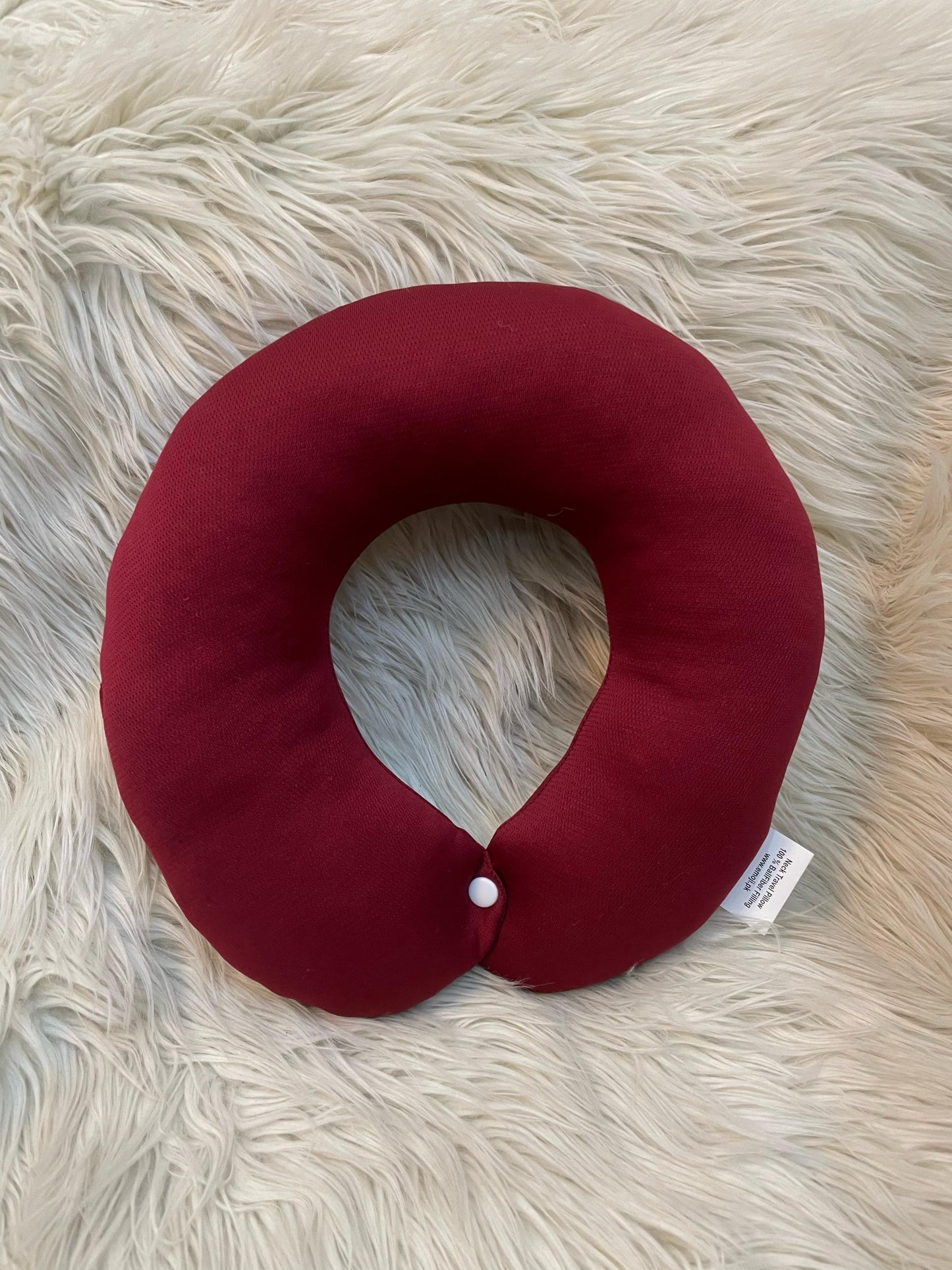 Ball-Fiber Neck pillow Maroon